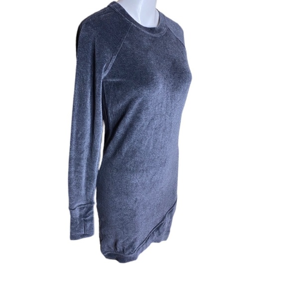 45. Athleta Velour Dress with Tulip Hem Gray Size XXS Fits XS Also - Picture 4 of 7